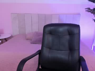 Ema_Conner Chaturbate stream image from December 18, 2024