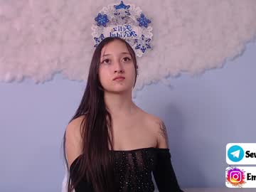 Emily_Fox7 Chaturbate stream image from December 18, 2024