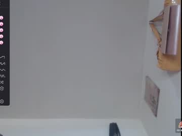 Lorenitha_20 Chaturbate stream image from December 18, 2024