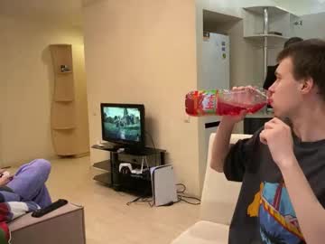 Oofcblesssexx Chaturbate stream image from December 18, 2024