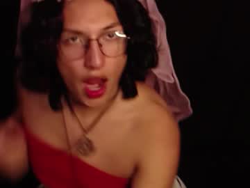 Opalo_Azul Chaturbate stream image from December 18, 2024