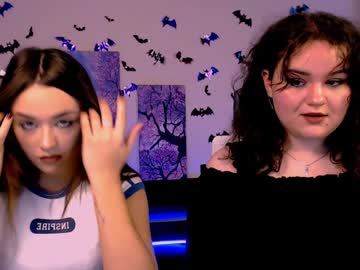 Rozmary_Ket Chaturbate stream image from December 18, 2024