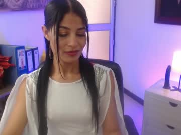 Saralife69 Chaturbate stream image from December 18, 2024