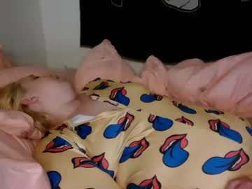 Stoned2dabones666 Chaturbate stream image from December 18, 2024