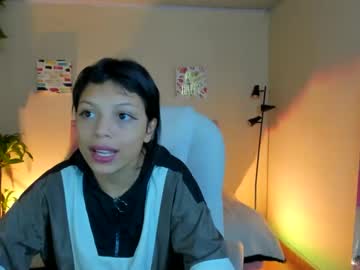 Thalia_Serom Chaturbate stream image from December 18, 2024