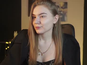 Valerieviolette Chaturbate stream image from December 18, 2024