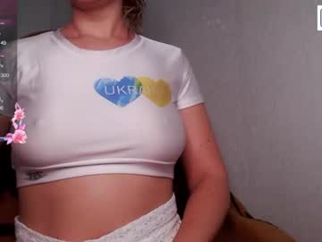 Your_Blond_Candy Chaturbate stream image from December 18, 2024