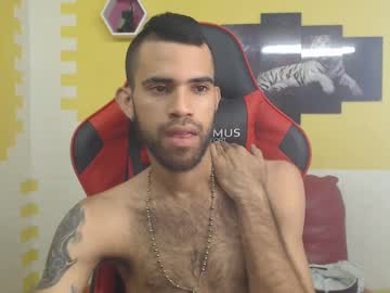 Adri_Sexboy Chaturbate stream image from December 18, 2024