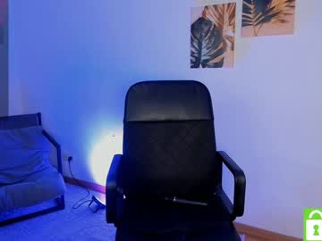 Andreaburton Chaturbate stream image from December 18, 2024