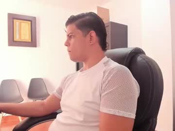 Anndyhardy11 Chaturbate stream image from December 18, 2024