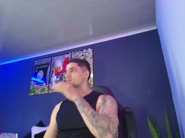 Camiloalvarezzz3 Chaturbate stream image from December 18, 2024