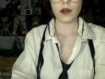 Cassi_Purr stream image from December 18, 2024