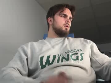 Kilow55 Chaturbate stream image from December 18, 2024