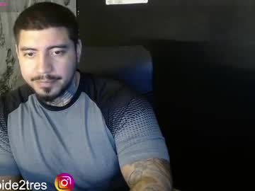 Liampeiine Chaturbate stream image from December 18, 2024