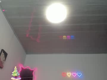Lindaa_Tay Chaturbate stream image from December 18, 2024