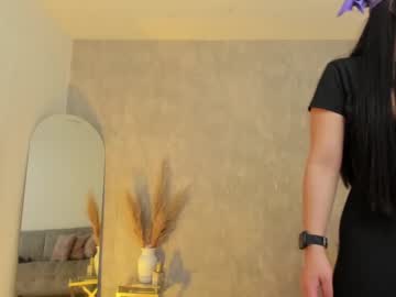 Miacoopersx Chaturbate stream image from December 18, 2024