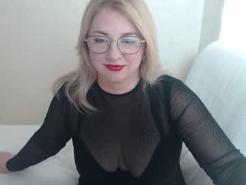 Miss_Karolina Chaturbate stream image from December 18, 2024