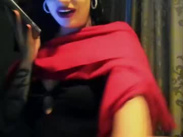 Misslilymariaxo Chaturbate stream image from December 18, 2024