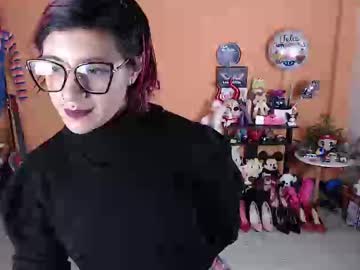 Missmia2 Chaturbate stream image from December 18, 2024