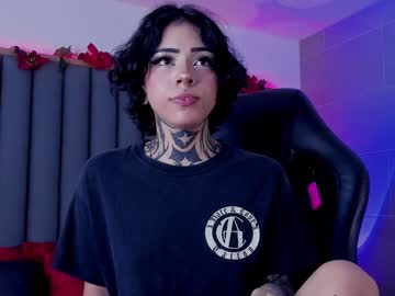 Misstomie_ Chaturbate stream image from December 18, 2024