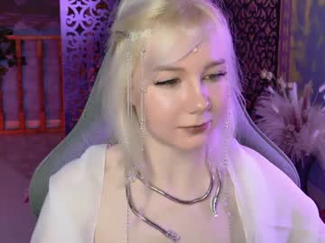 Nancymartinez Chaturbate stream image from December 18, 2024