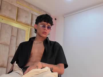 Venuslust_ Chaturbate stream image from December 18, 2024