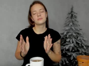 Why_Again_Me Chaturbate stream image from December 18, 2024