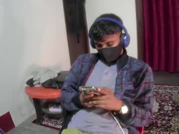 Yourobedient Chaturbate stream image from December 18, 2024