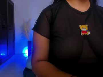 Alexa_Milk1 Chaturbate stream image from December 18, 2024
