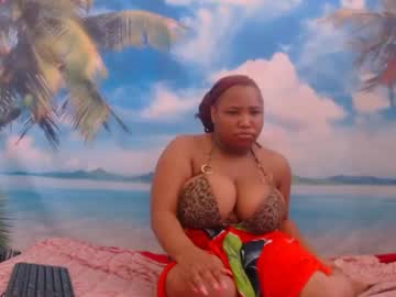 Curvikitty1 Chaturbate stream image from December 18, 2024