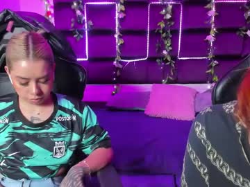 Hornyy_Mom Chaturbate stream image from December 18, 2024