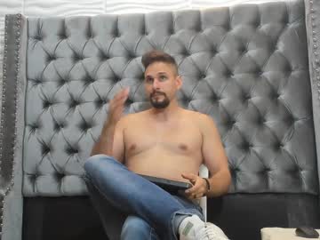 Jackravenn Chaturbate stream image from December 18, 2024