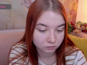 Lexxxyone Chaturbate stream image from December 18, 2024