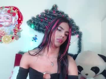 Luluu_08 Chaturbate stream image from December 18, 2024