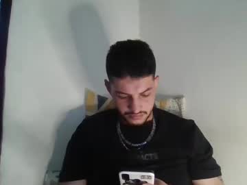 Magico_9809 Chaturbate stream image from December 18, 2024