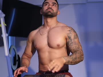 _Mikestone Chaturbate stream image from December 18, 2024