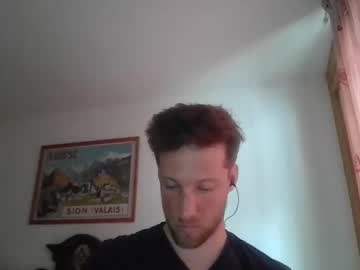 Moms_Little_Monster Chaturbate stream image from December 18, 2024