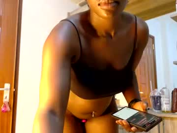 Online_Bestie Chaturbate stream image from December 18, 2024