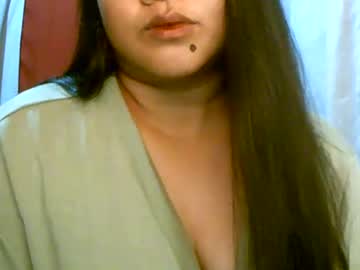 Pinayjona Chaturbate stream image from December 18, 2024
