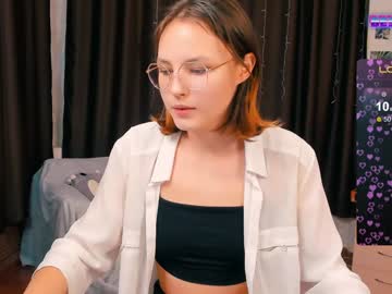 Radiant_Starline Chaturbate stream image from December 18, 2024