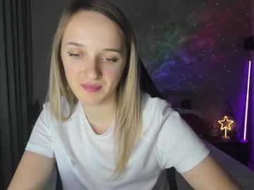 Rousereed Chaturbate stream image from December 18, 2024