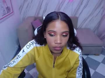 Samara_B_ Chaturbate stream image from December 18, 2024