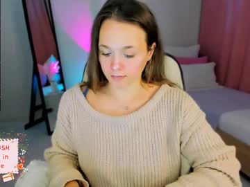Sherill_Brill Chaturbate stream image from December 18, 2024