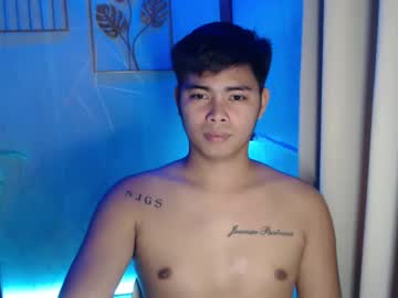 Ur_Asian_Babe143 stream image from December 18, 2024