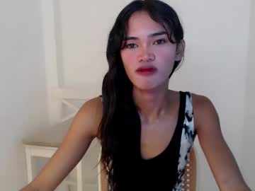Ursandra_Xx Chaturbate stream image from December 18, 2024
