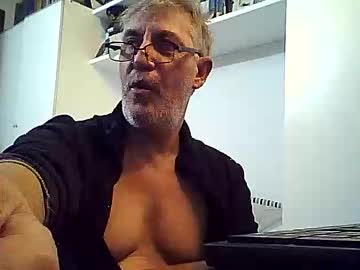 Willfire71 Chaturbate stream image from December 18, 2024