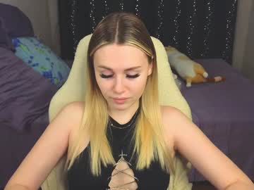 Alena_Hot_Sex Chaturbate stream image from December 18, 2024