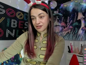 Azucenaxxxgp Chaturbate stream image from December 18, 2024