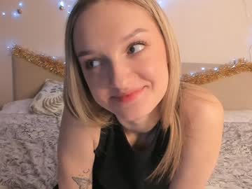 Darlinebaile Chaturbate stream image from December 18, 2024