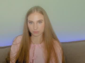 Faydasizim Chaturbate stream image from December 18, 2024